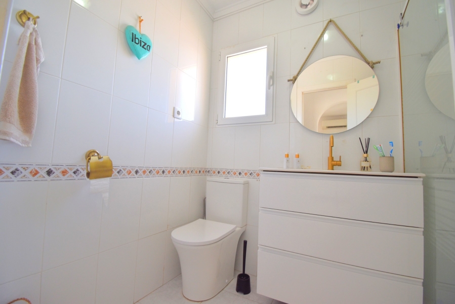 Re-Sale - Apartment - Orihuela Costa - La Florida