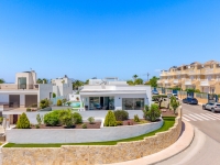 Re-Sale - Detached Villa - La Marina - La Marina - Urbanization