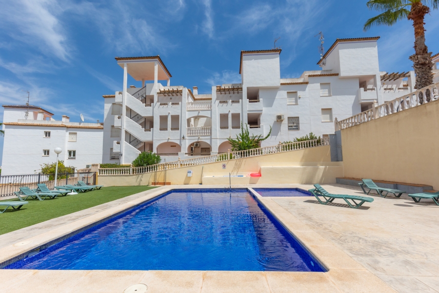Re-Sale - Apartment - Orihuela Costa - Villamartin