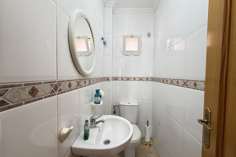 Re-Sale - Apartment - Orihuela Costa - La Zenia