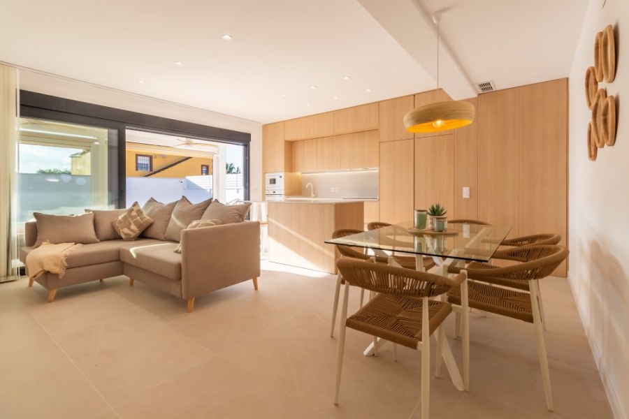 Re-Sale - Detached Villa - Torrevieja - El Chaparral