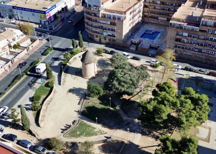 Re-Sale - Apartment - Torrevieja - Torrevieja - Centre