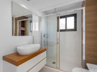 Re-Sale - Detached Villa - Orihuela Costa - La Zenia