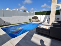 Re-Sale - Detached Villa - Orihuela Costa - Lomas de Cabo Roig