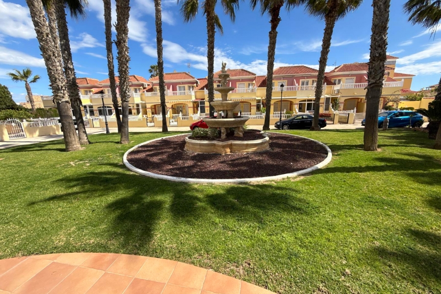 Re-Sale - Townhouse - Orihuela Costa - La Zenia