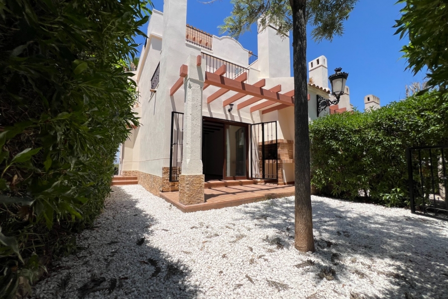 Re-Sale - Detached Villa - Algorfa - La Finca Golf Resort