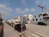 Commercial - Commercial - Los Montesinos - Laguna Green