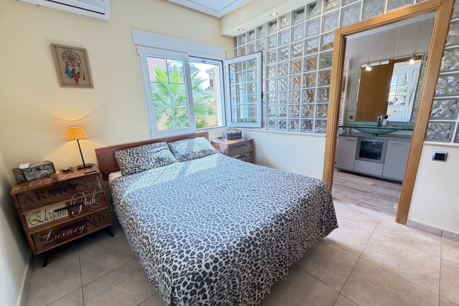 Re-Sale - Detached Villa - Orihuela Costa - Cabo Roig