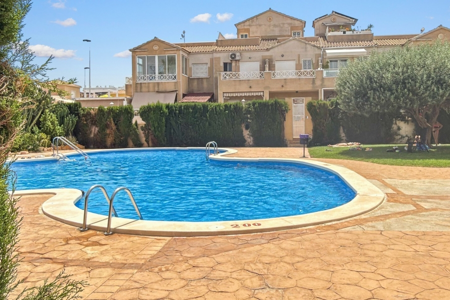 Re-Sale - Townhouse - Torrevieja - Torrevieja - Centre