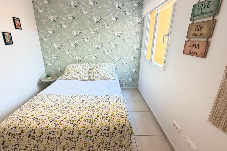 Re-Sale - Apartment - Torrevieja - Aguas Nuevas