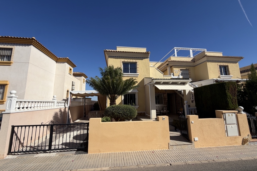 Re-Sale - Apartment - Orihuela Costa - Los Dolses