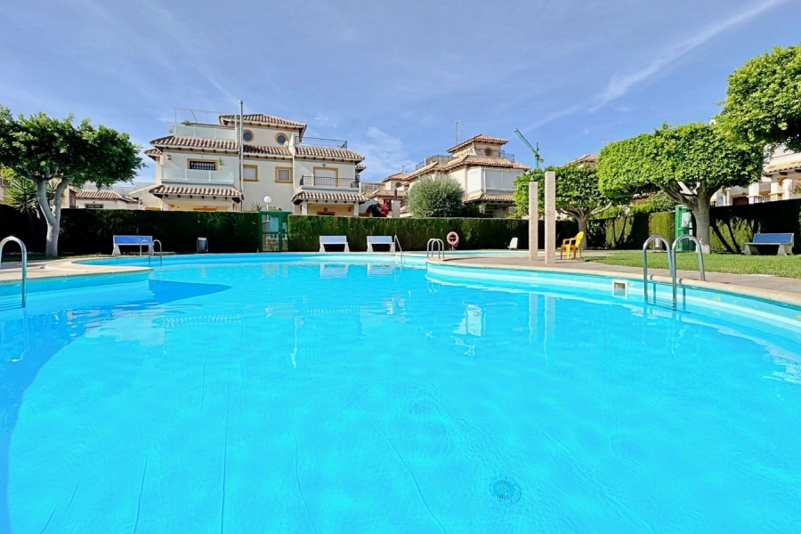 Re-Sale - Quad Villa - Orihuela Costa - Punta Prima