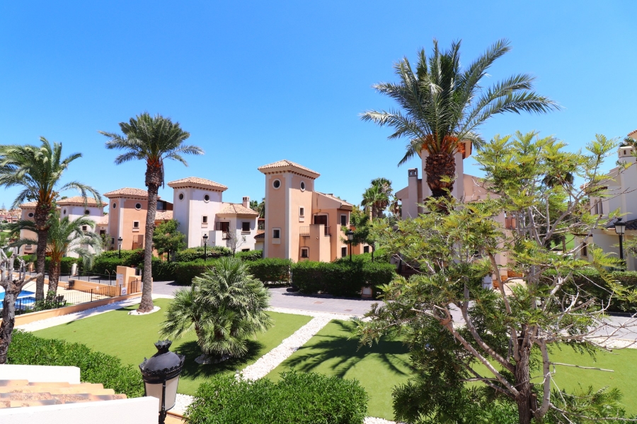 Re-Sale - Semi Detached Villa - Algorfa - La Finca Golf Resort