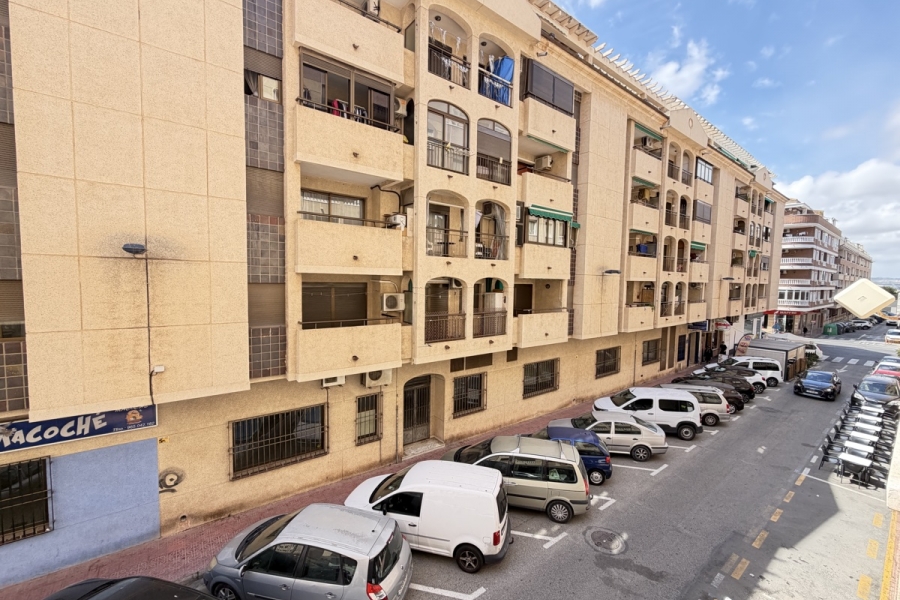 Re-Sale - Apartment - Torrevieja - Torrevieja - Centre