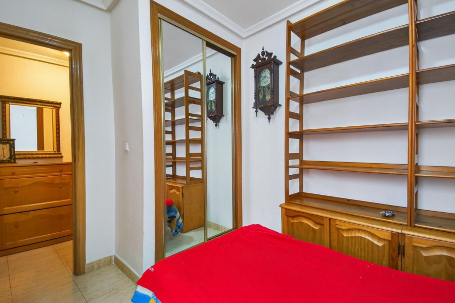 Re-Sale - Apartment - Torrevieja - Torrevieja - Centre