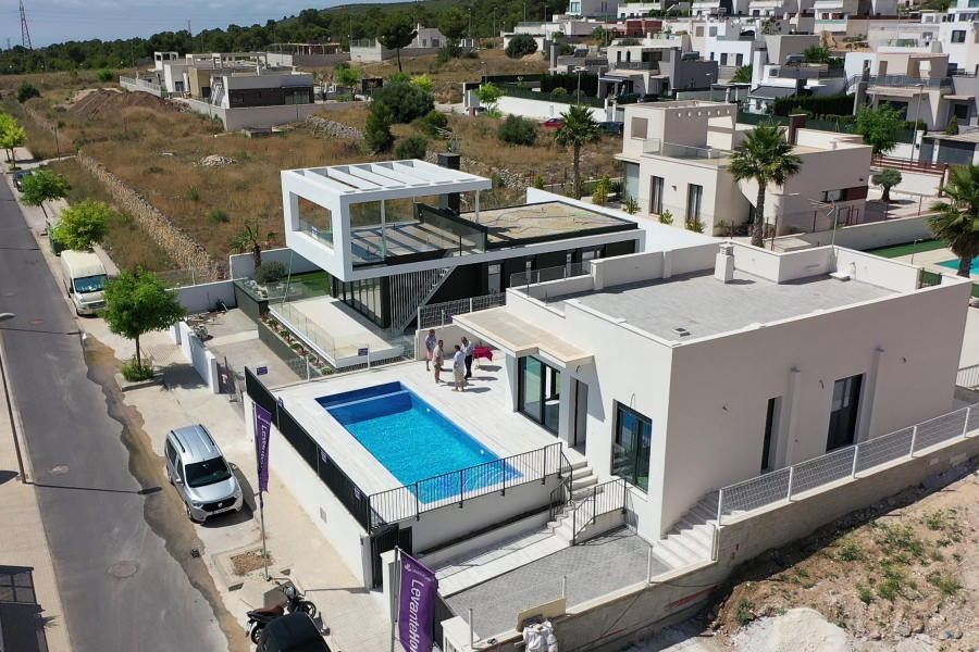 Nye - Frittliggende Villa - Polop