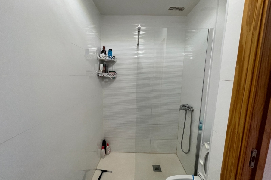 Re-Sale - Apartment - Torrevieja - Torrevieja - Centre