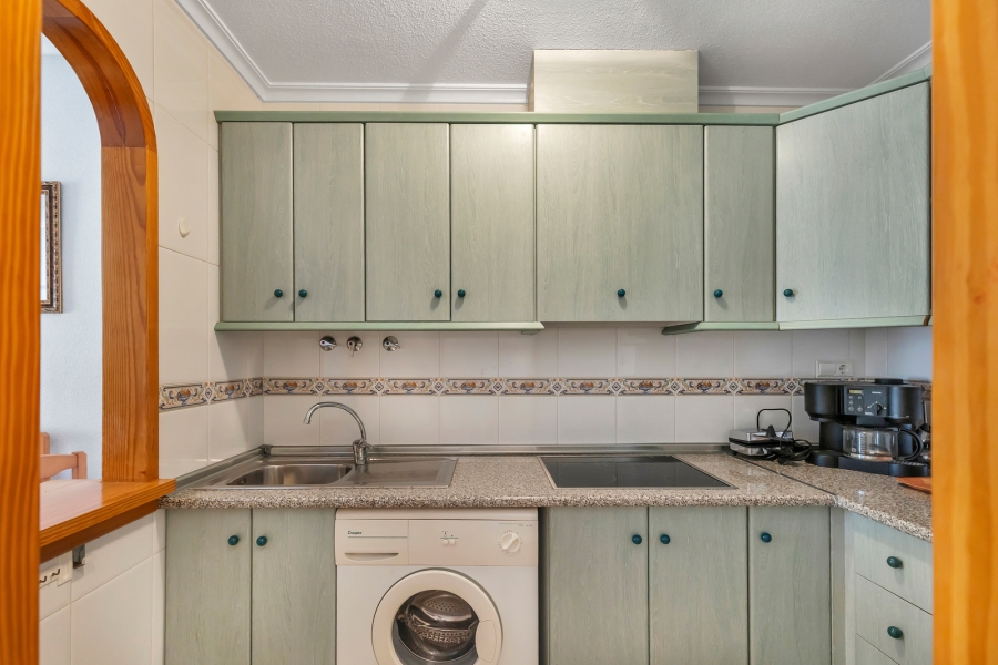 Re-Sale - Apartment - Torrevieja - Playa Los Naufragos