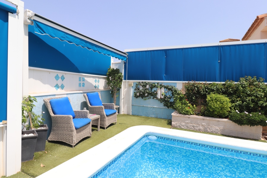 Re-Sale - Detached Villa - Algorfa - Montebello