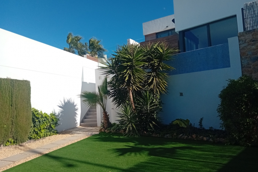 Re-Sale - Detached Villa - Algorfa - La Finca Golf Resort