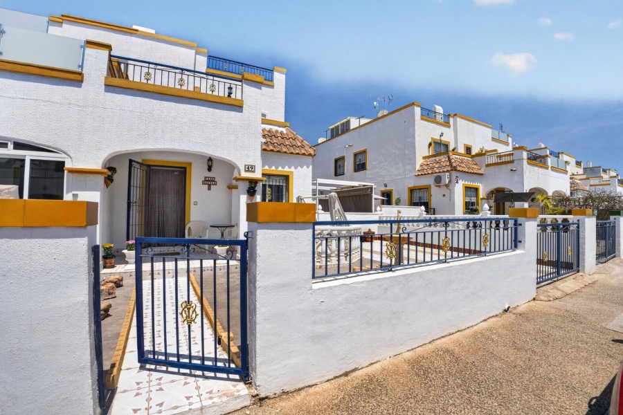 Re-Sale - Quad Villa - Torrevieja - Jardin Del Mar
