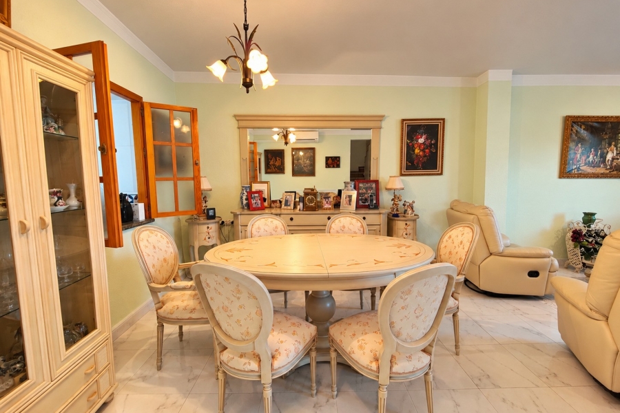Re-Sale - Townhouse - Torrevieja - Torrevieja - Centre