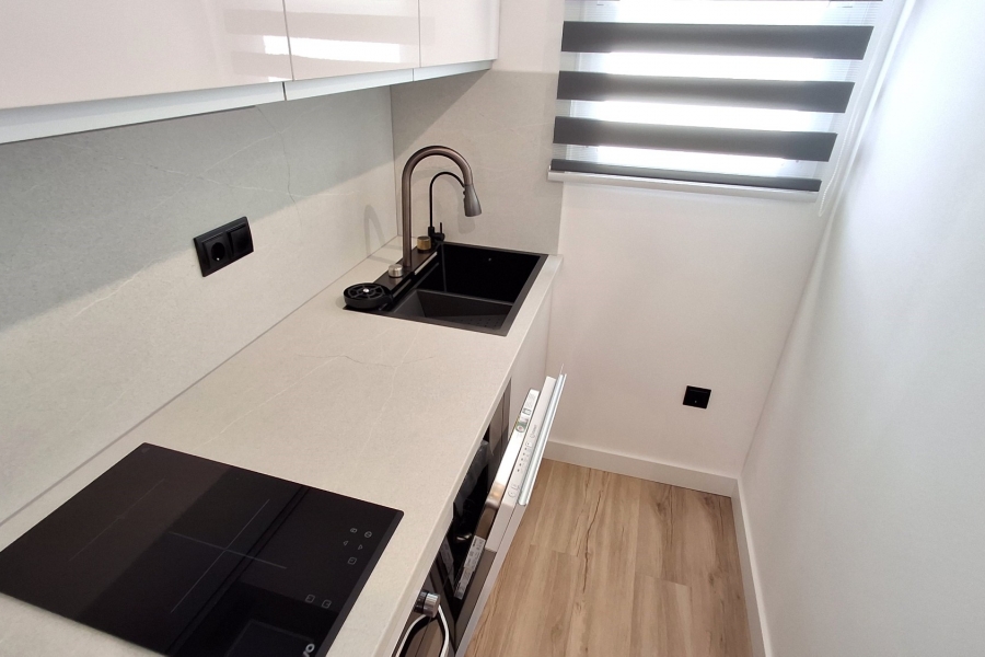 Re-Sale - Apartment - Torrevieja - Torrevieja - Centre