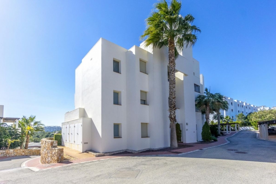 Re-Sale - Apartment - Las Colinas Golf Resort