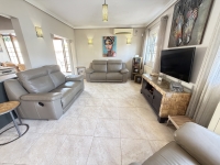 Re-Sale - Detached Villa - Orihuela Costa - Cabo Roig