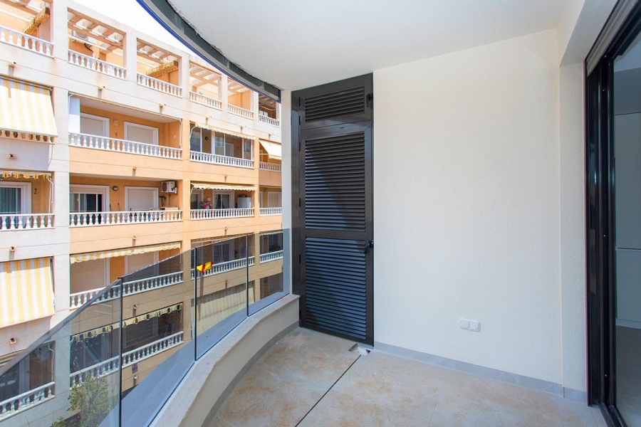 Re-Sale - Apartment - Torrevieja - Torrevieja - Centre