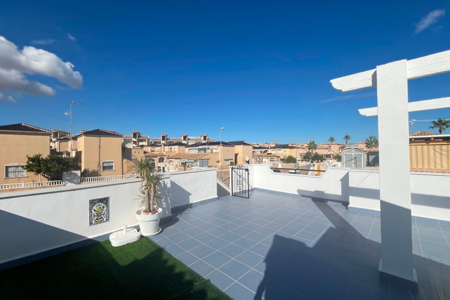 Re-Sale - Quad Villa - Orihuela Costa - Punta Prima