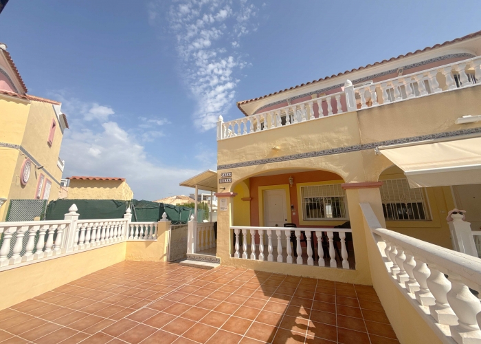 Re-Sale - Townhouse - Orihuela Costa - La Zenia