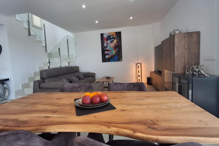 Re-Sale - Detached Villa - Los Montesinos - Entre Naranjos / Vistabella Golf