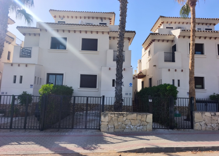 Re-Sale - Semi Detached Villa - Algorfa - La Finca Golf Resort