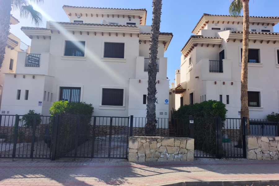 Re-Sale - Semi Detached Villa - Algorfa - La Finca Golf Resort