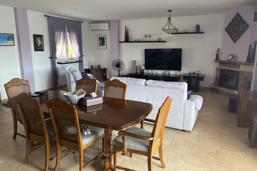 Re-Sale - Detached Villa - Algorfa - Algorfa - Village