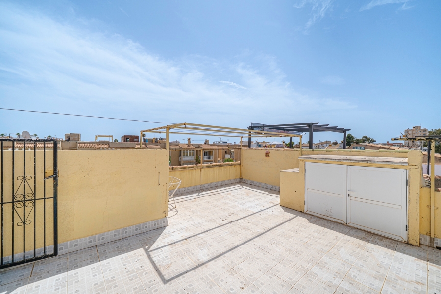 Re-Sale - Apartment - Torrevieja - Aguas Nuevas