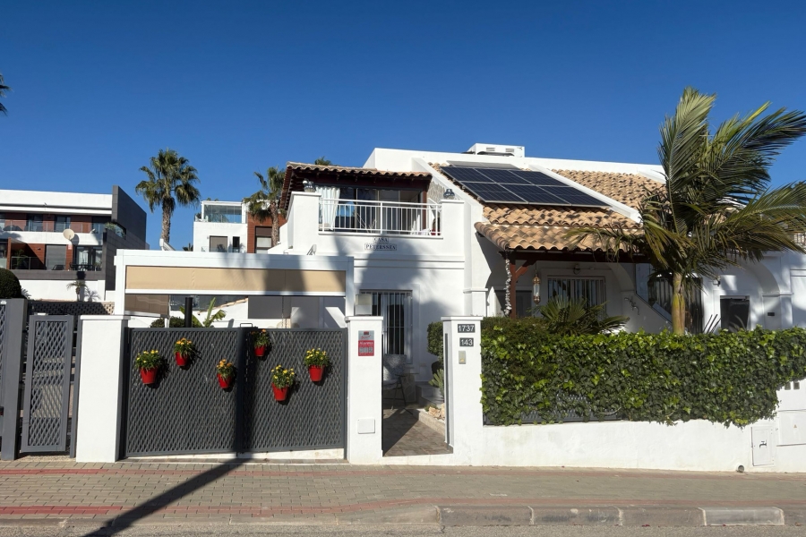 Re-Sale - Detached Villa - Algorfa - La Finca Golf Resort