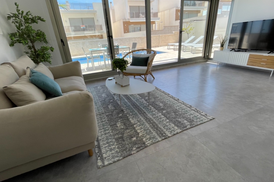 Re-Sale - Detached Villa - Orihuela Costa - Villamartin