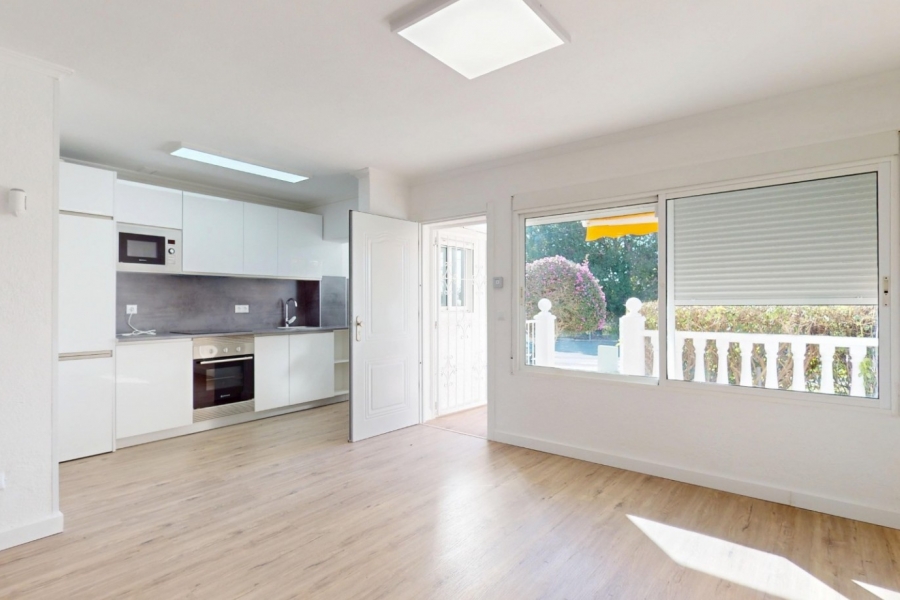 Re-Sale - Apartment - Orihuela Costa - Villamartin