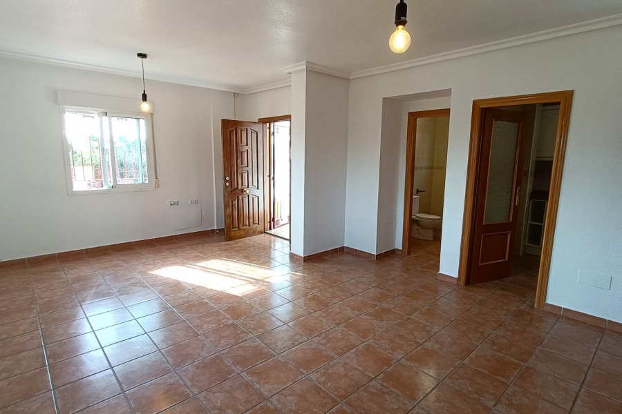 Re-Sale - Detached Villa - Orihuela Costa - Lomas de Don Juan