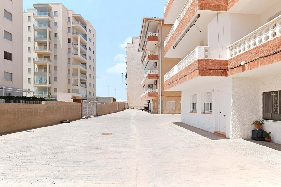Re-Sale - Apartment - Torrevieja - Torre La Mata