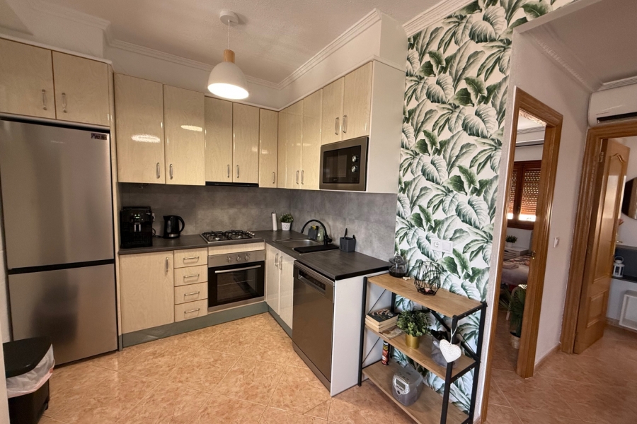 Re-Sale - Apartment - Torrevieja - Torre La Mata