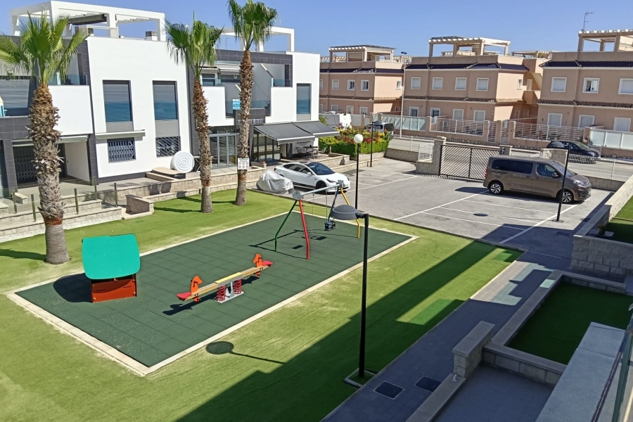 Re-Sale - Apartment - Orihuela Costa - Punta Prima