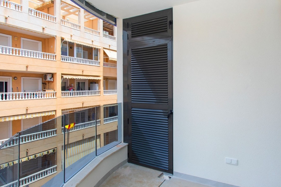 Re-Sale - Apartment - Torrevieja - Playa del Cura