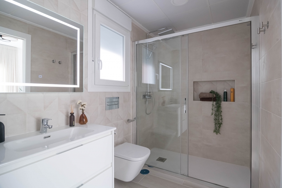 New - Townhouse - Jerónimo y Avileses