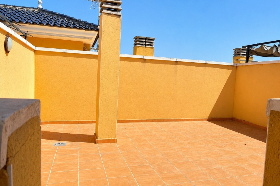 Re-Sale - Apartment - Algorfa - Algorfa - Village