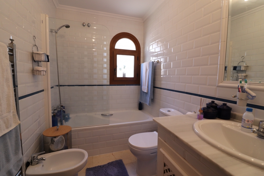 Re-Sale - Detached Villa - Algorfa - La Finca Golf Resort