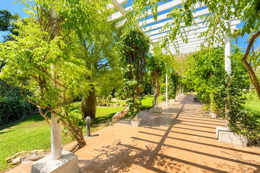 Re-Sale - Detached Villa - Orihuela Costa - Villamartin