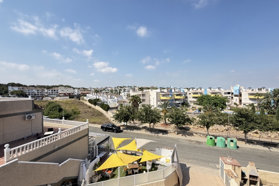 Re-Sale - Detached Villa - Orihuela Costa - Villamartin